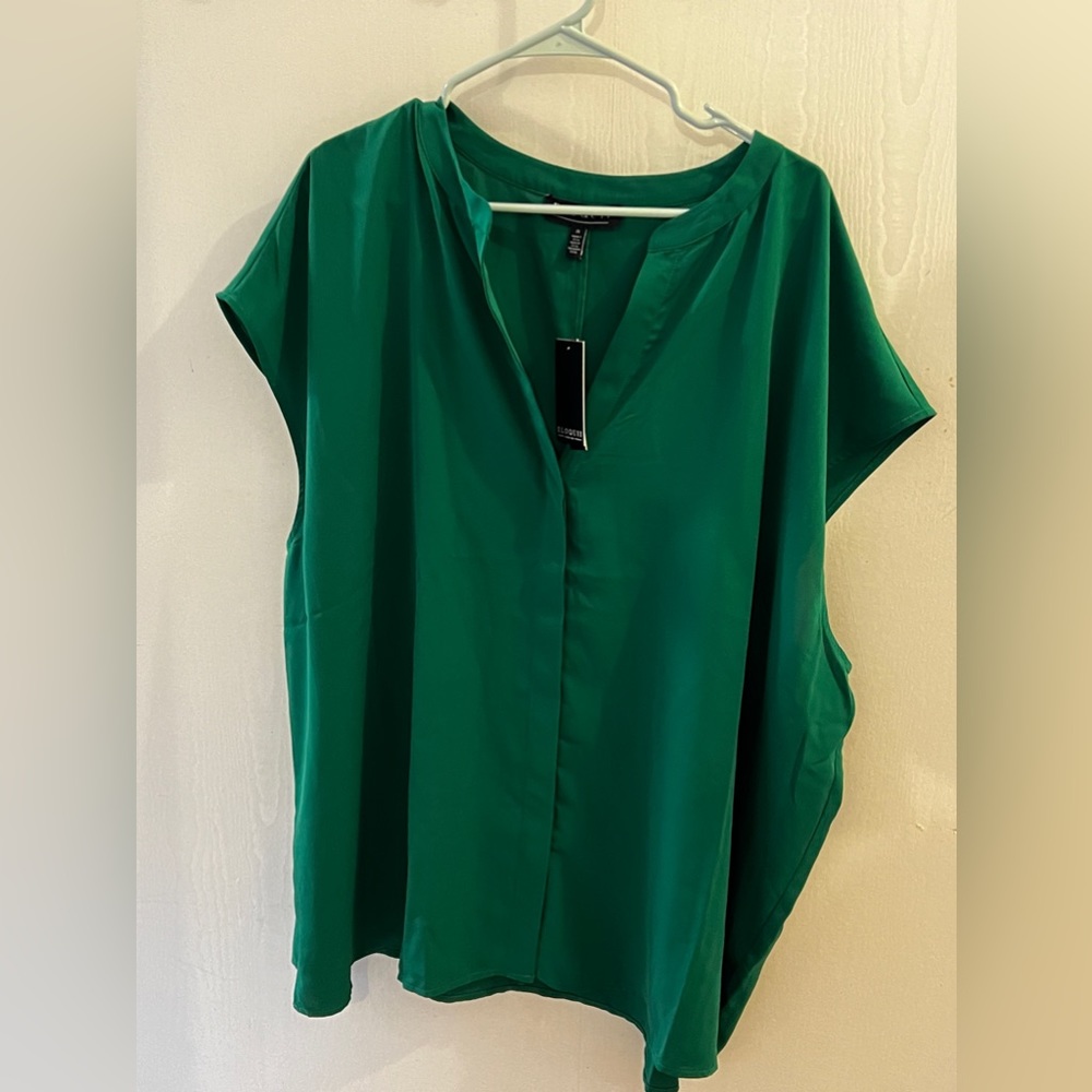 Size 26 Eloquii Notch Collar Blouse, kelly green